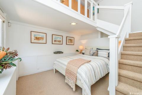 100 Eagle St, San Francisco, CA 94114 photo 32
