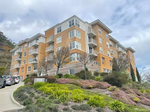 501 Crescent Way #5303, San Francisco, CA 94134