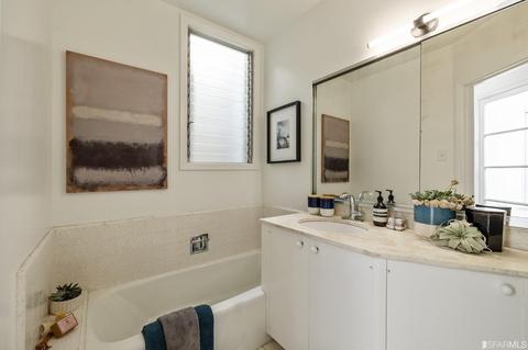 2366 36th Ave, San Francisco, CA 94116 photo 29
