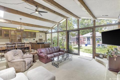 1026 16th Ave, Redwood City, CA 94063