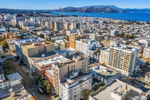 1810 Jackson St #8, San Francisco, CA 94109