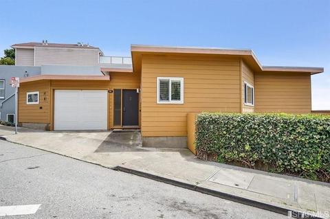 501 Roosevelt Way, San Francisco, CA 94114