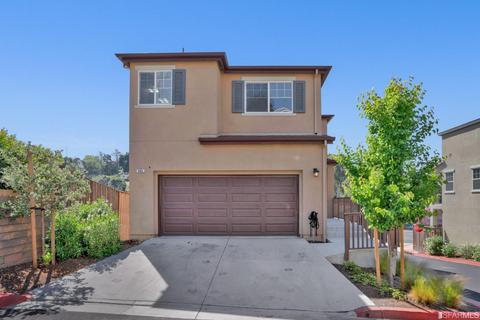 400 Colina Way, El Sobrante, CA 94803