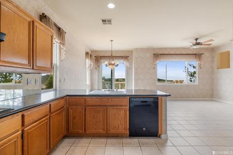 211 Sunset Ct, Pacifica, CA 94044 photo 27