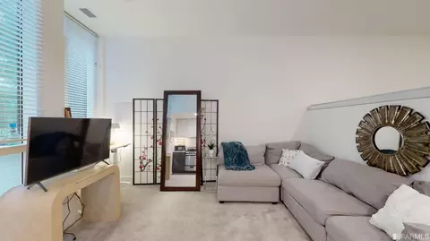 1688 Pine St #E107, San Francisco, CA 94109