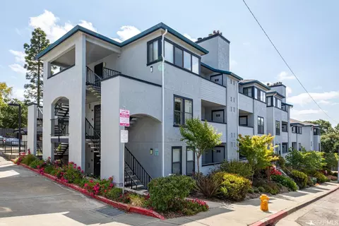 945 Fletcher Ln #323, Hayward, CA 94544