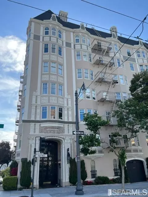 2701 Van Ness Ave #206, San Francisco, CA 94109