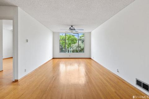 208 Moultrie St, San Francisco, CA 94110