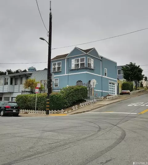 976 Avalon Ave, San Francisco, CA 94112 photo 1
