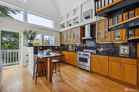 829 Cole St, San Francisco, CA 94117 photo 10