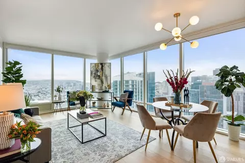425 1st St #4306, San Francisco, CA 94105