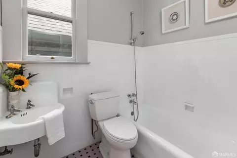 182 Eureka St, San Francisco, CA 94114 photo 16