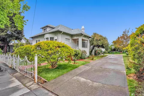 1615 Alcatraz Ave, Berkeley, CA 94703 photo 2