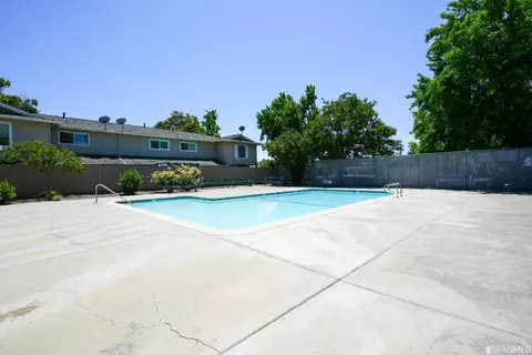 305 N Temple Dr, Milpitas, CA 95035 photo 5