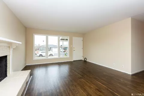 8 Cadiz Ct, Pacifica, CA 94044 photo 4