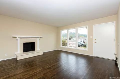 8 Cadiz Ct, Pacifica, CA 94044 photo 5