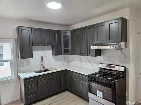 165 8th St, Oakland, CA 94607 photo 11