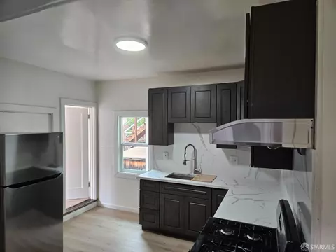 165 8th St, Oakland, CA 94607 photo 10