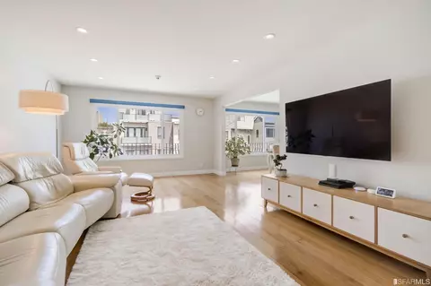547 34th Ave, San Francisco, CA 94121
