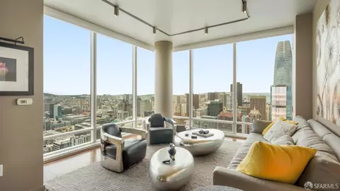 425 1st St #5303, San Francisco, CA 94105