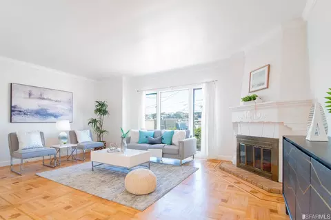 79 Ledyard St, San Francisco, CA 94124 photo 2