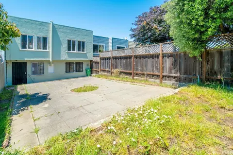 79 Ledyard St, San Francisco, CA 94124 photo 27