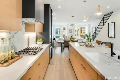 2121 Mason St, San Francisco, CA 94133 photo 3