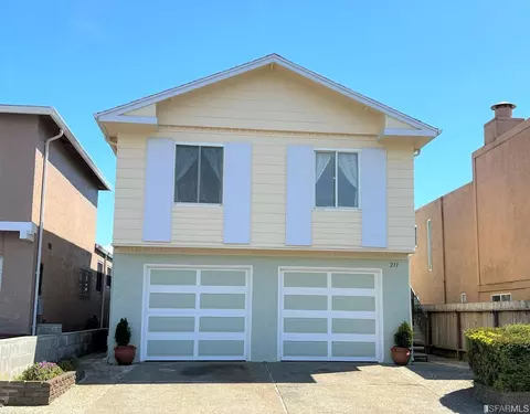 211 Dennis Dr, Daly City, CA 94015