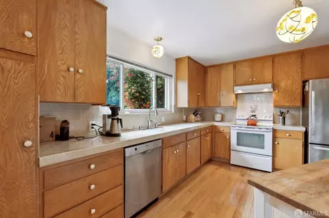 15 Staples Ave, San Francisco, CA 94131 photo 10