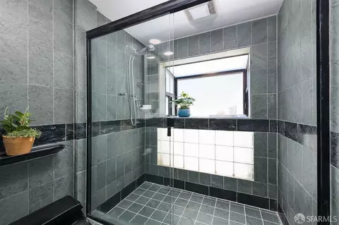 366 Staples Ave, San Francisco, CA 94112 photo 28