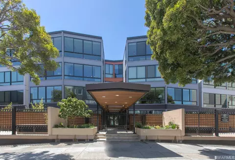 455 Vallejo St #302, San Francisco, CA 94133