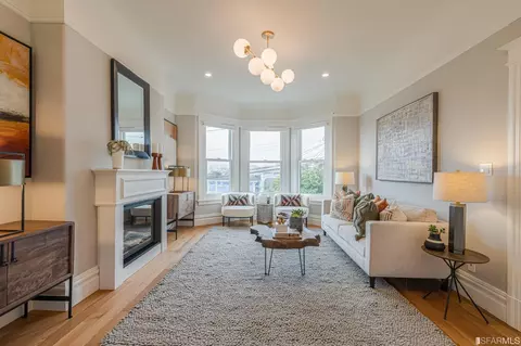 3774 26th St, San Francisco, CA 94110
