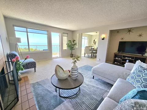 5011 Palmetto Ave #20, Pacifica, CA 94044