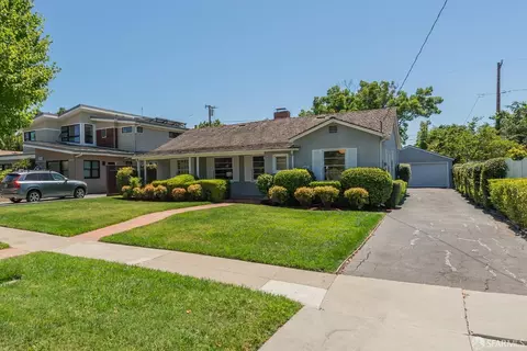 2886 Waverley St, Palo Alto, CA 94306
