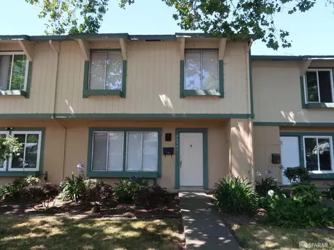 2646 Oliver Dr, Hayward, CA 94545
