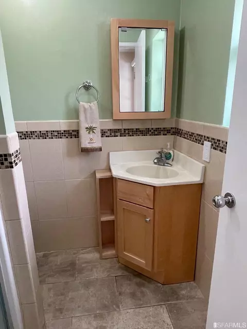3244 Harrison St, San Francisco, CA 94110 photo 13