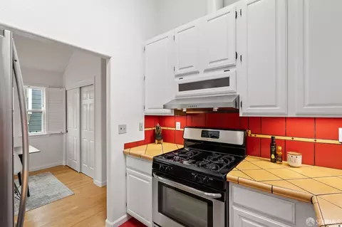 783 Andover St, San Francisco, CA 94110 photo 9