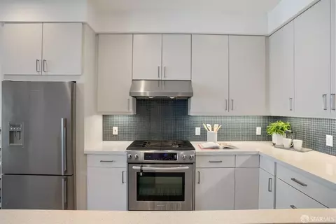 3083 22nd St, San Francisco, CA 94110 photo 8