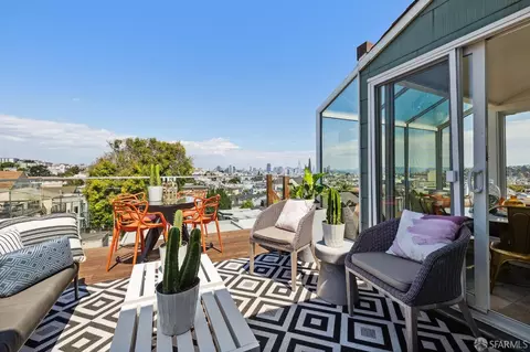 3668 24th St, San Francisco, CA 94110