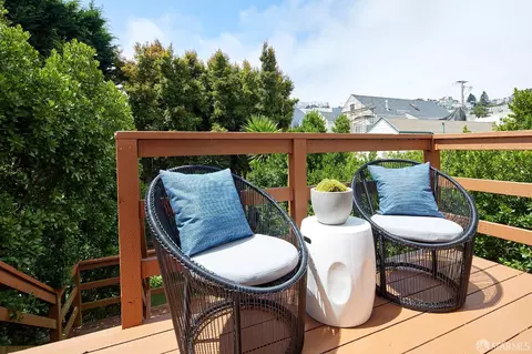 120 Eureka St, San Francisco, CA 94114 photo 8