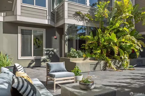 3354 20th St #101, San Francisco, CA 94110