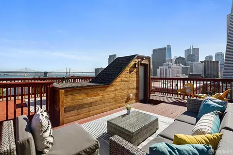 359 Vallejo St #3, San Francisco, CA 94133