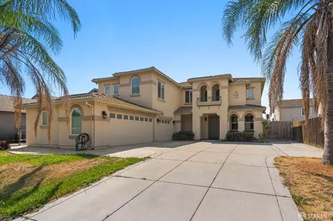 141 Monet Dr, Oakley, CA 94561