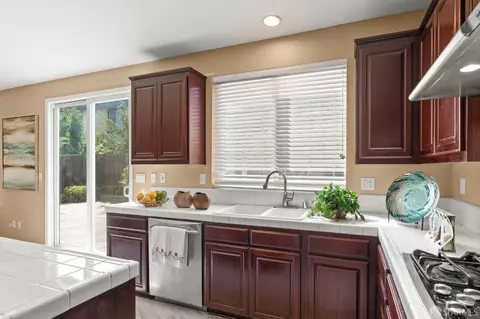 141 Monet Dr, Oakley, CA 94561 photo 9