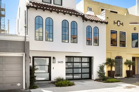2425 Francisco St, San Francisco, CA 94123 photo 1