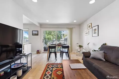 1564 Sunnyvale Ave #2, Walnut Creek, CA 94597