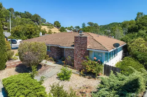 1305 Woodberry Ave, San Mateo, CA 94403