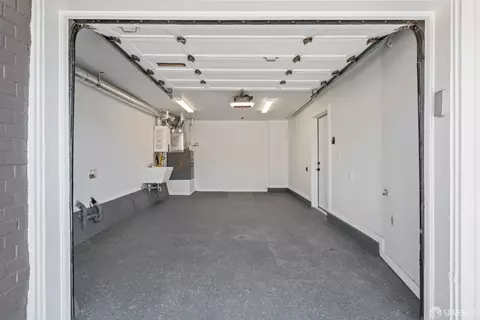 151 Venus St, San Francisco, CA 94124 photo 24