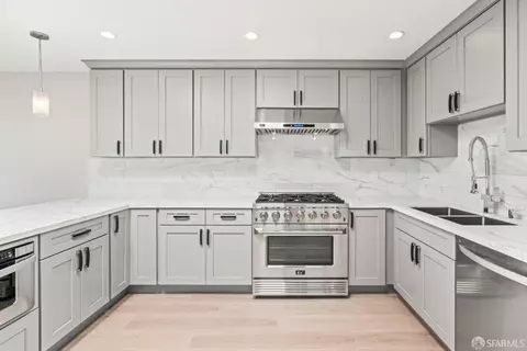151 Venus St, San Francisco, CA 94124 photo 5