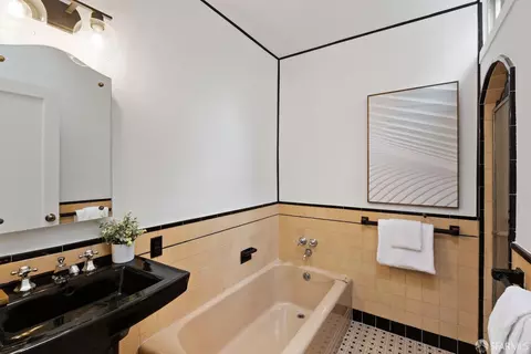 3915 Cesar Chavez St, San Francisco, CA 94131 photo 20
